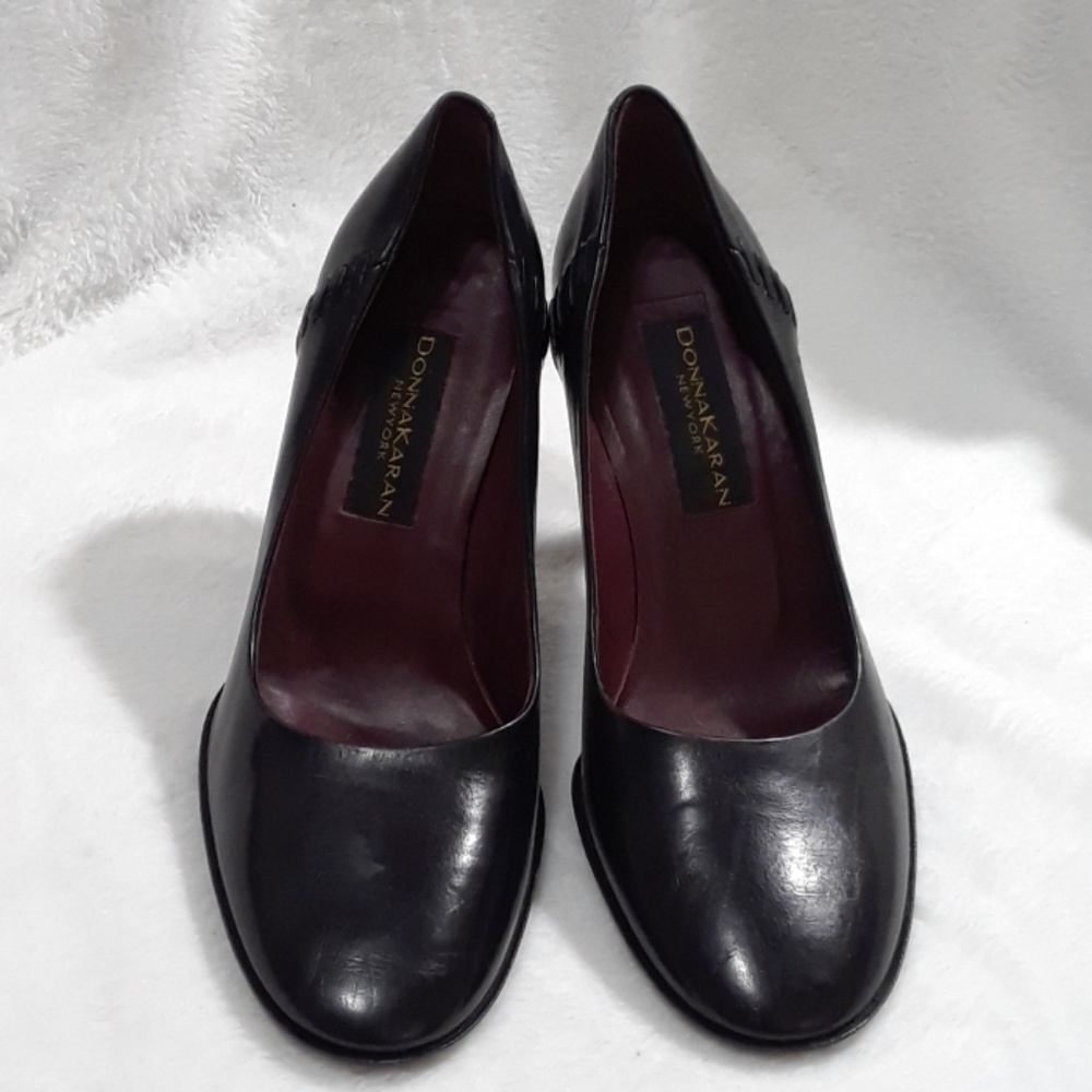 Donna Karan - Black Heels
